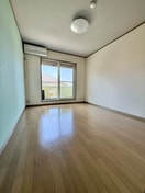 居室 コ－ポシスル