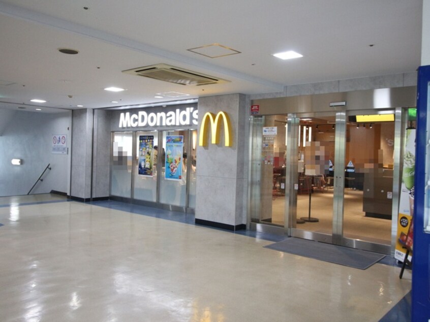 マクドナルド あざみ野駅前店(ファストフード)まで197m コ－ポシスル