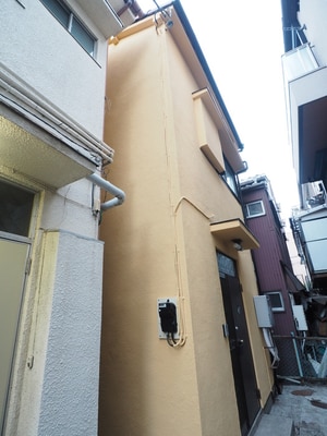 イエローハウス
