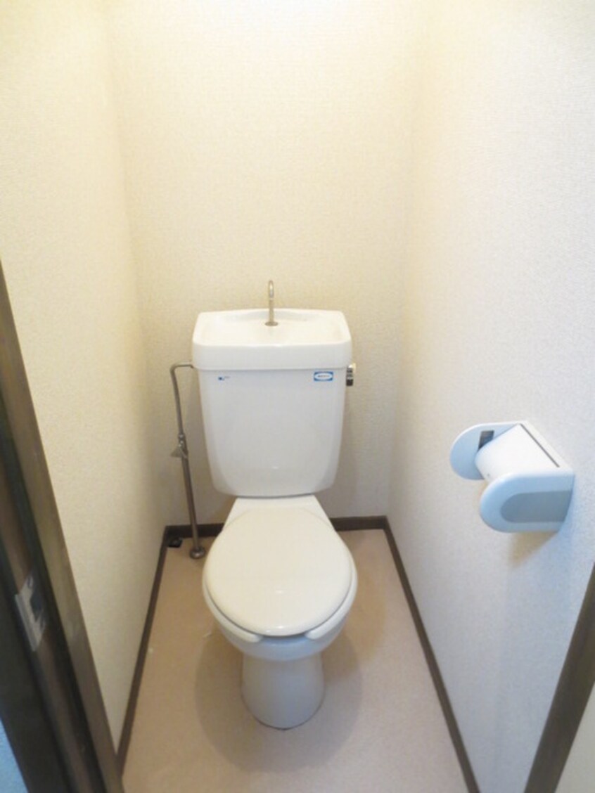 トイレ ラシャーブル成瀬