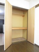 収納 ラシャーブル成瀬