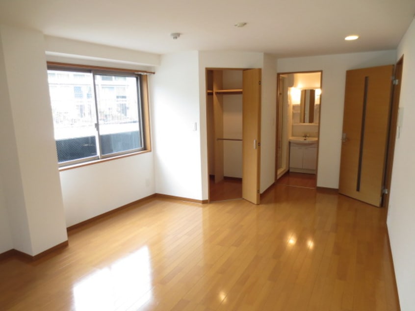 居室 クリサンス小石川