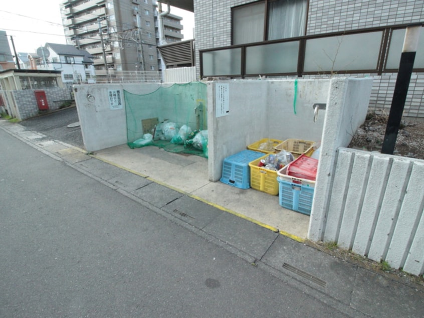 建物設備 センチュリ－越谷