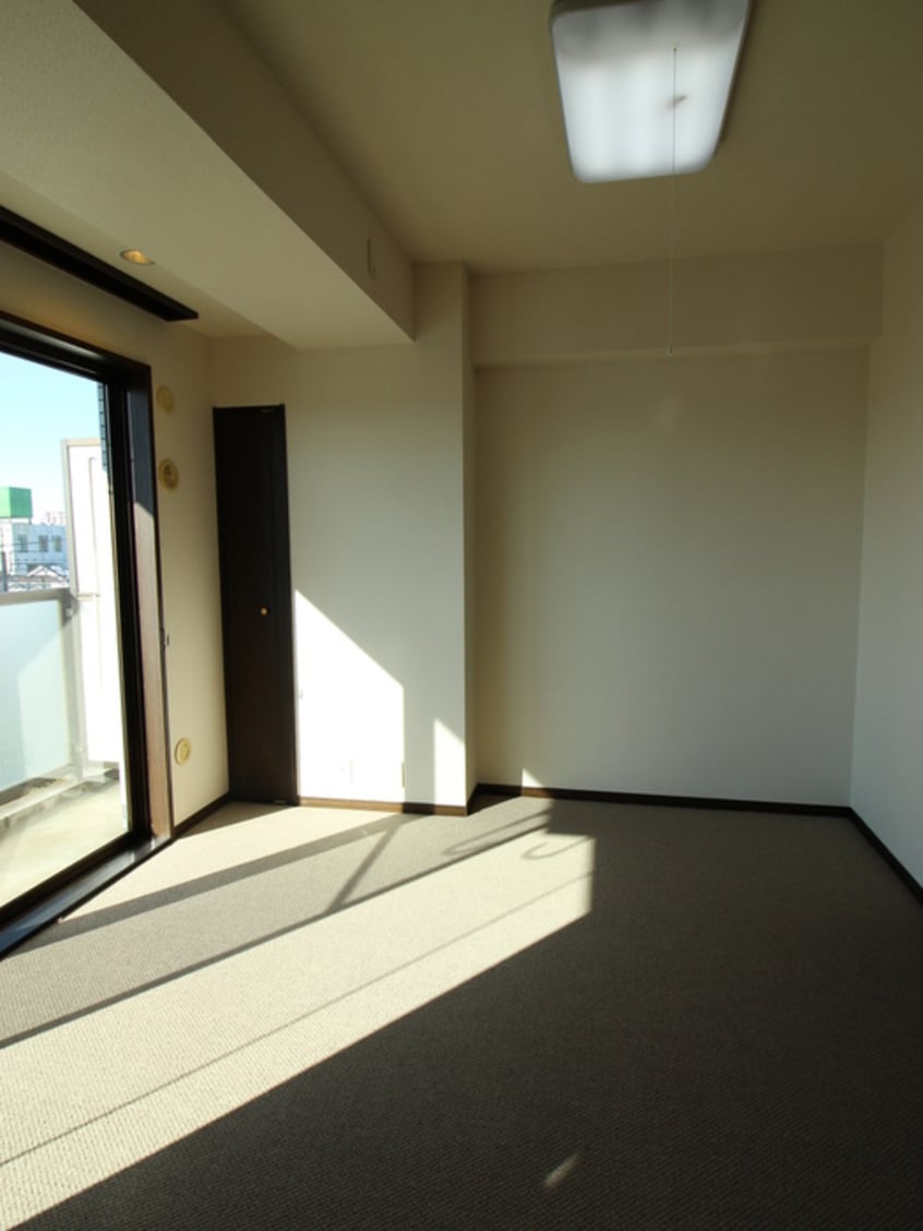 居室 センチュリ－越谷