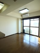 居室 センチュリ－越谷