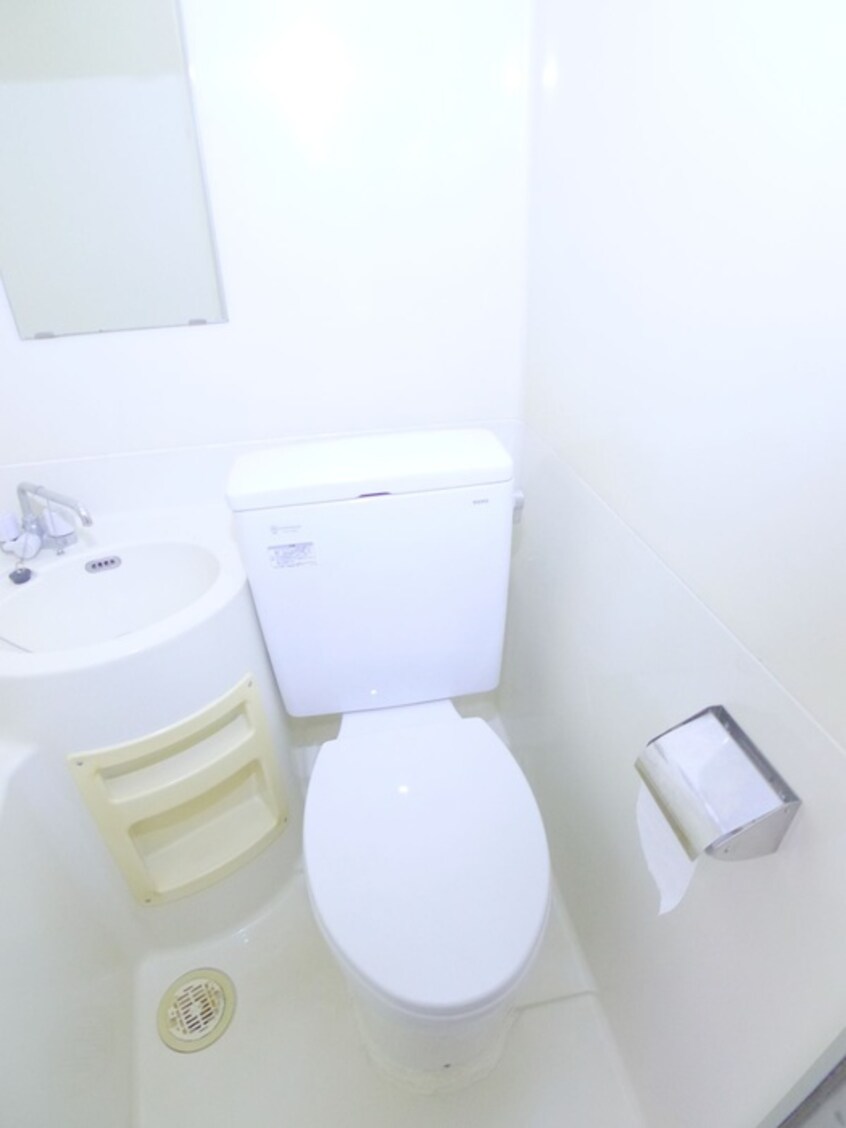 トイレ ＫＩ荘