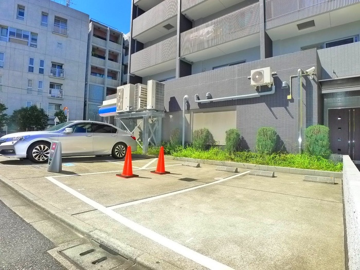 駐車場 コンフォリア町屋