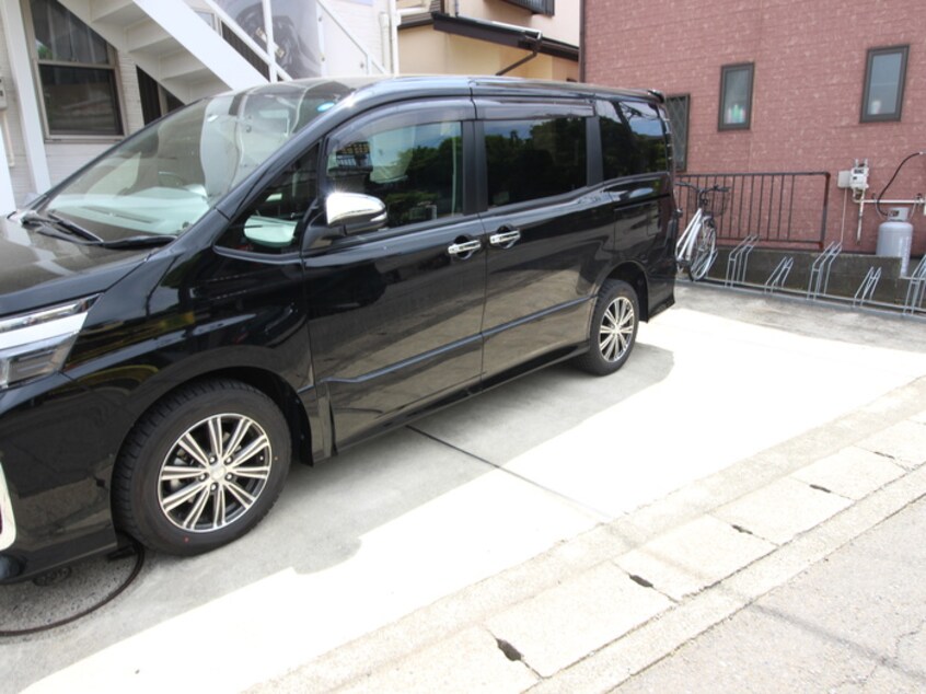 駐車場 メゾン・U
