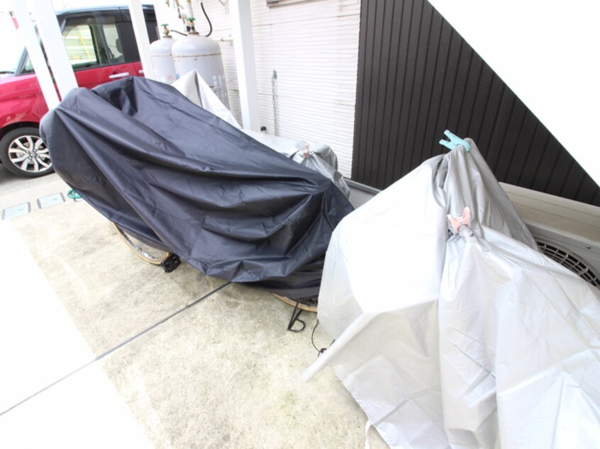 駐輪場 メゾン・U