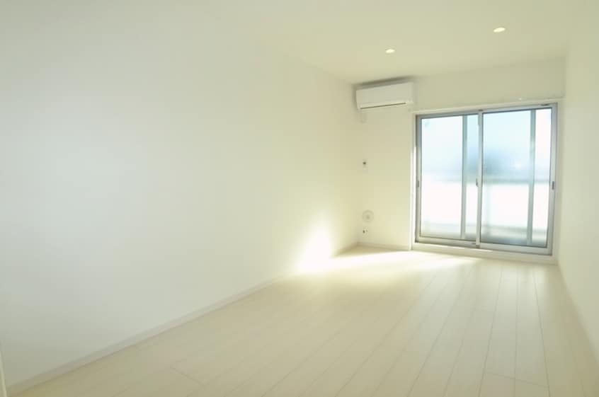 居室 リブリ・C　West