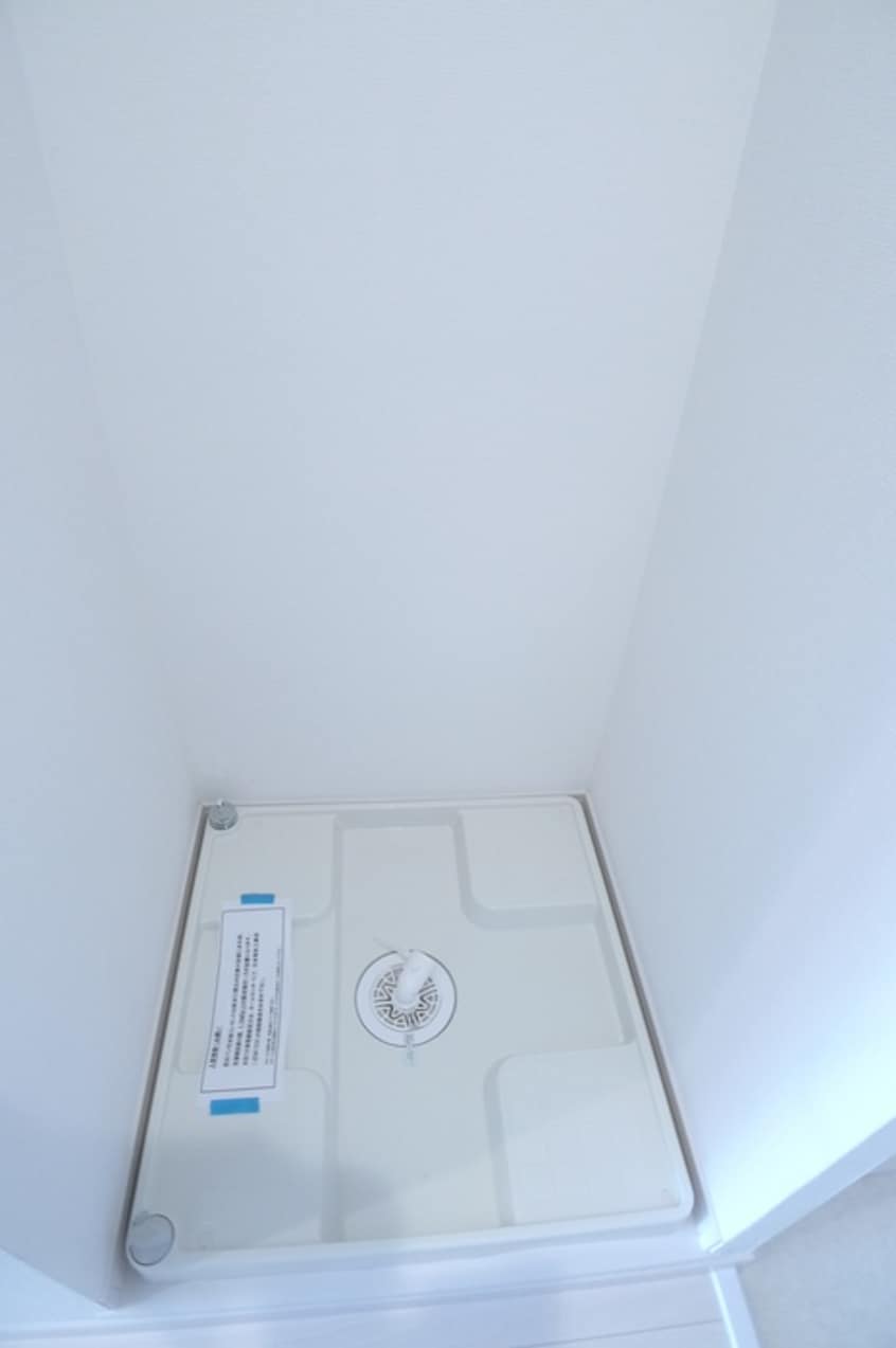 洗濯機置場 リブリ・C　West