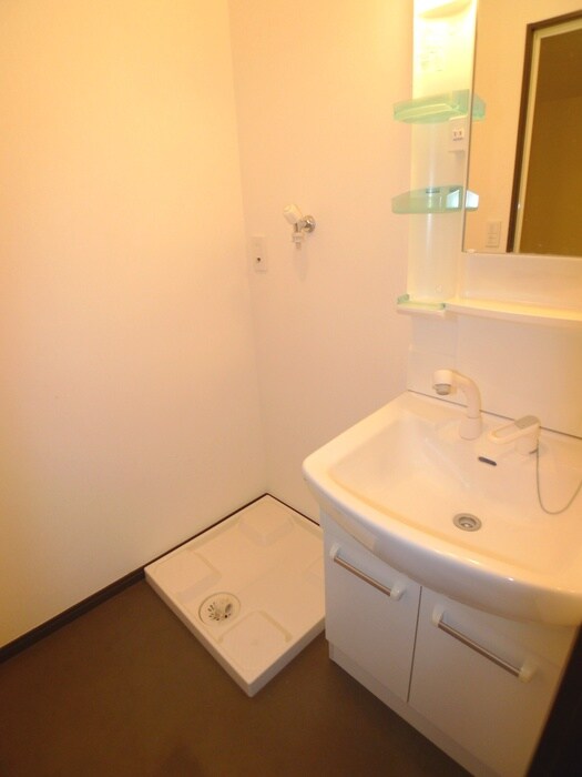 洗濯機置場 レフ－ジェ