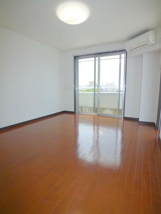 内観写真 レフ－ジェ