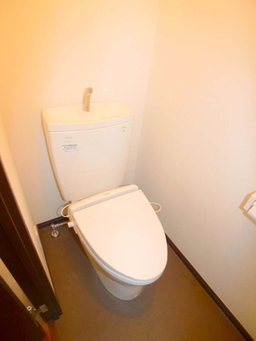 トイレ レフ－ジェ