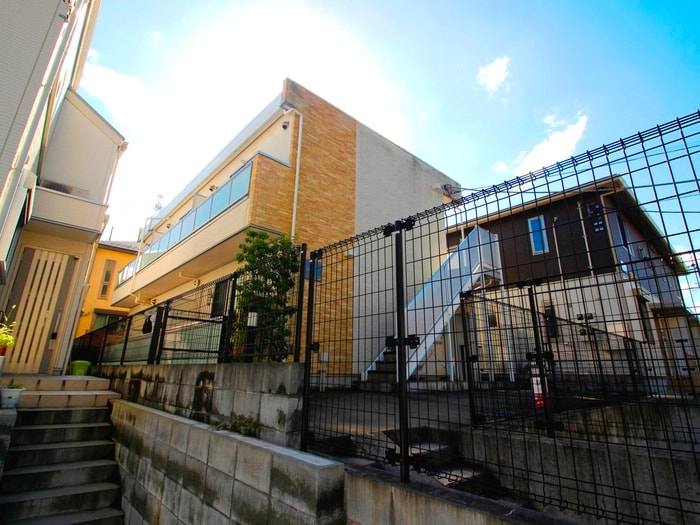 エントランス部分 リブリ・ＯＭＯＴＯ