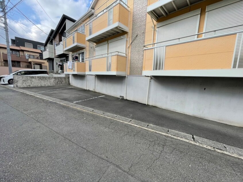 駐車場 メゾン斉藤