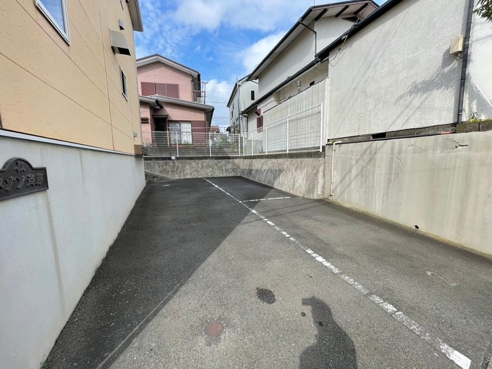 駐車場 メゾン斉藤