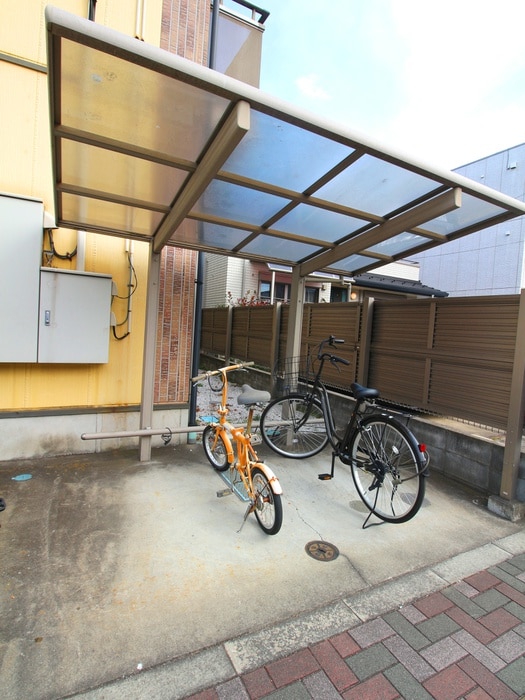 駐輪場 エトワールシャトー