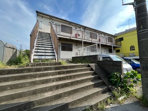 ファミーユ大門