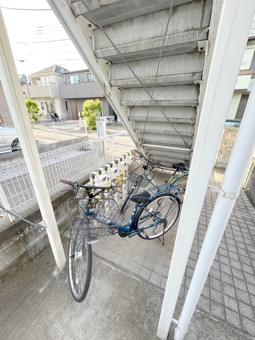 駐輪場 グレ－コ－トむさしの