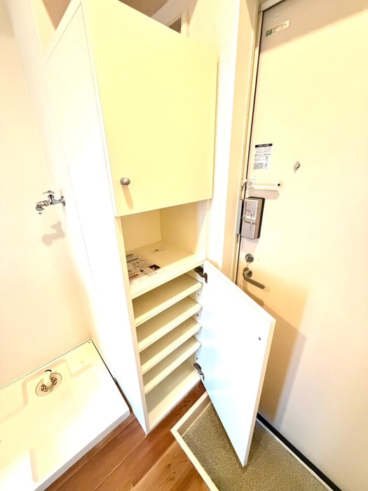 靴箱 コリーヌ・ドゥ・レーヴ