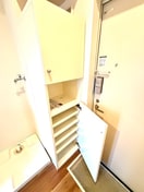 靴箱 コリーヌ・ドゥ・レーヴ