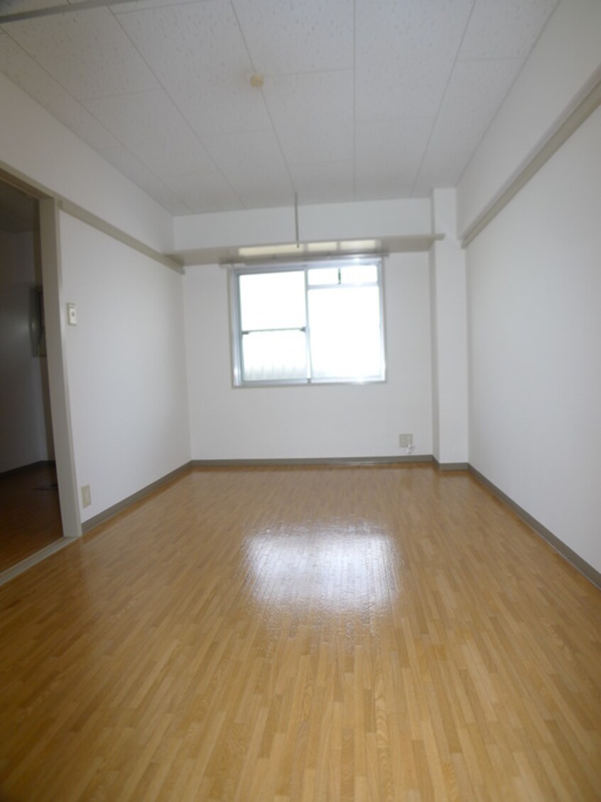 居室 ビレッジハウス千種４号棟