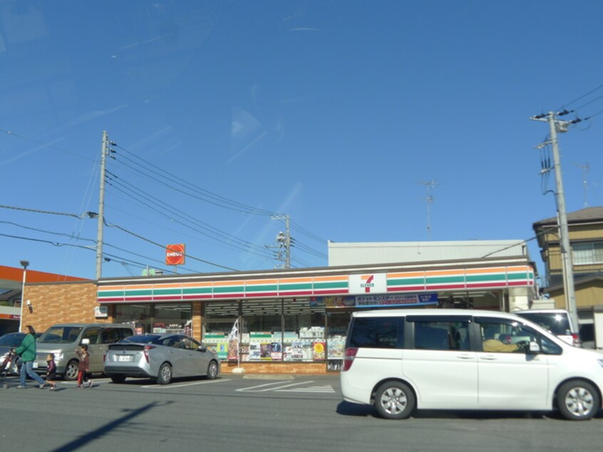 セブンイレブン(コンビニ)まで300m ビレッジハウス千種４号棟