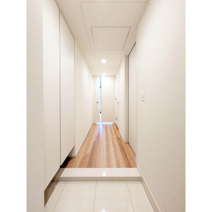 玄関 コンフォリア芝浦MOKU