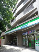 ファミリーマート小浦西五反田四丁目店(コンビニ)まで350m HJ PLACE SHIMOMEGURO