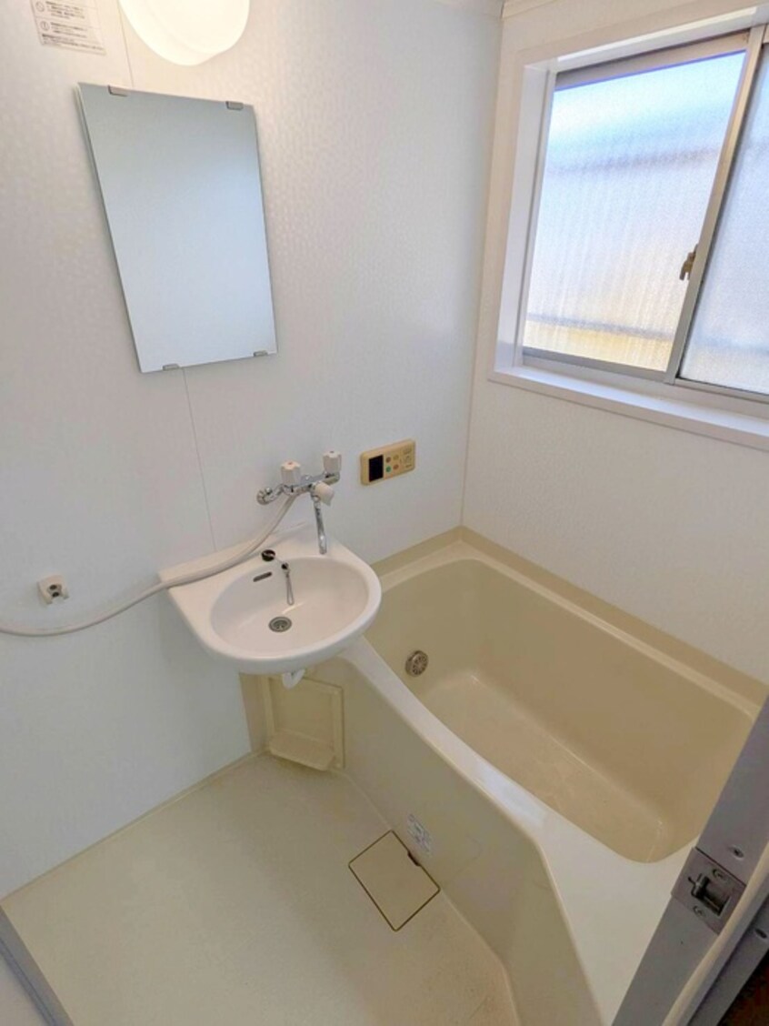 バス／シャワールーム等 三上荘Ａ