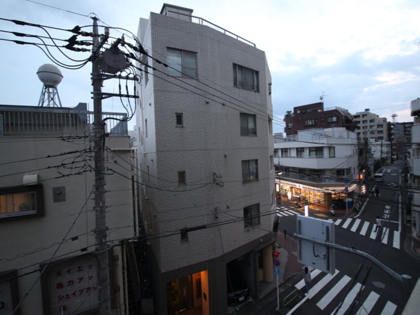 室内からの展望 石原ビル