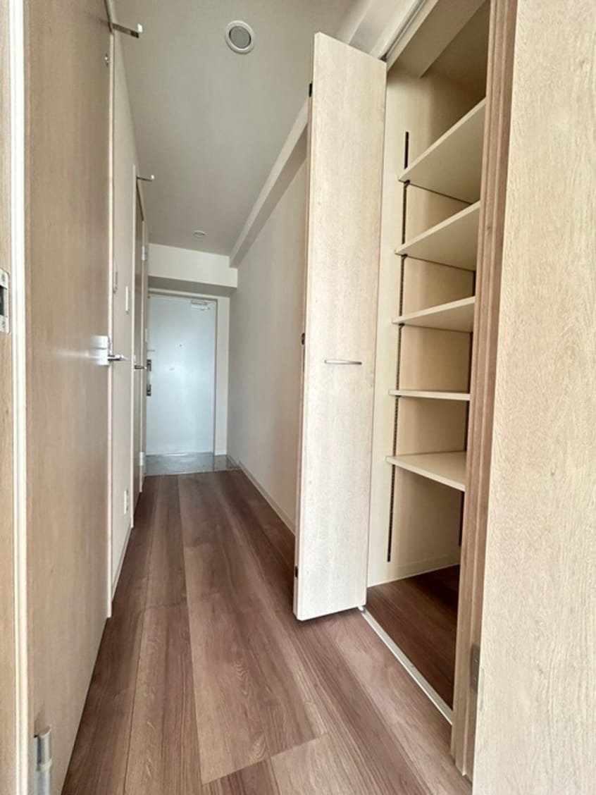 廊下 Geminos　CHIGASAKI