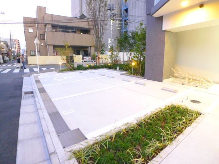 駐車場 ESTEMCOURTKAMEIDOTOKYOEAST