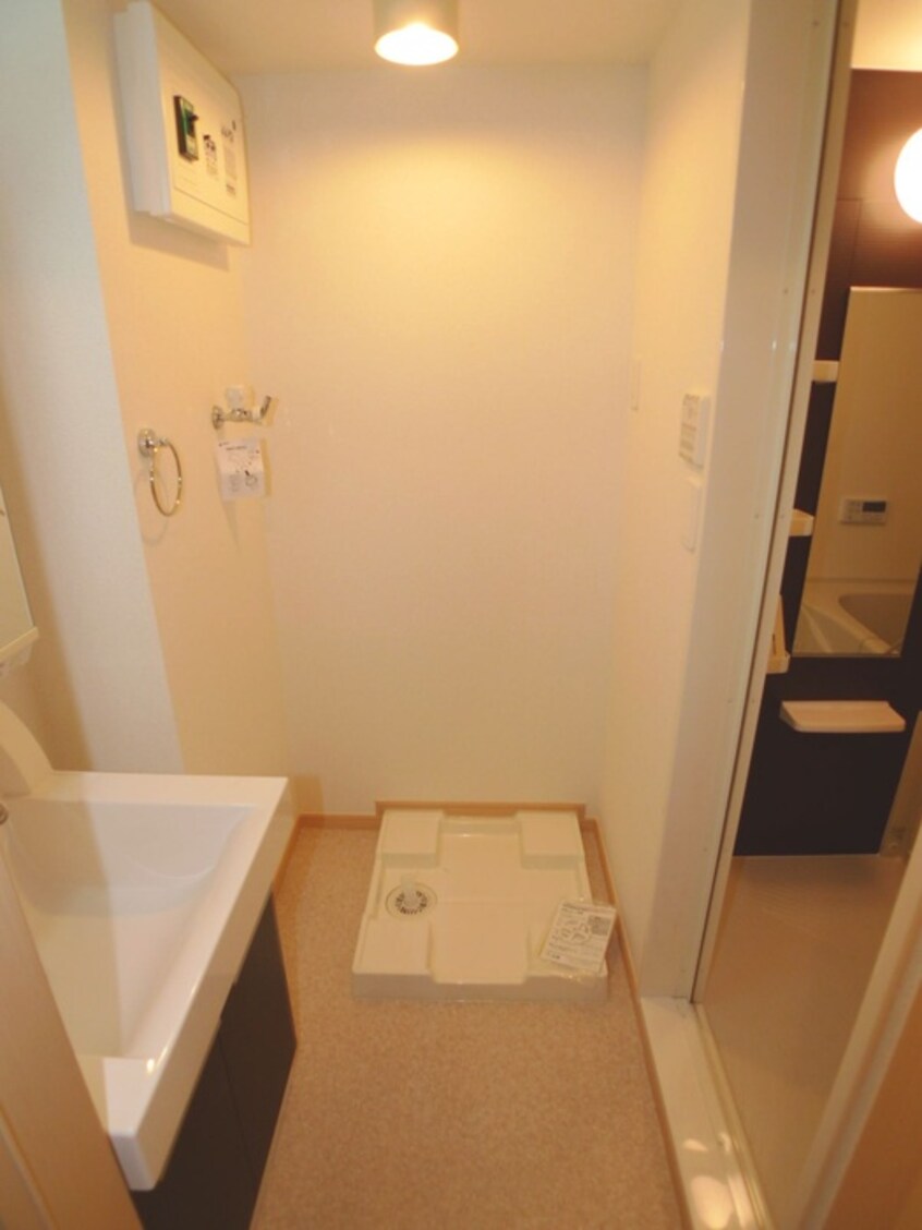 洗濯機置場 ピッコラフォレスタ