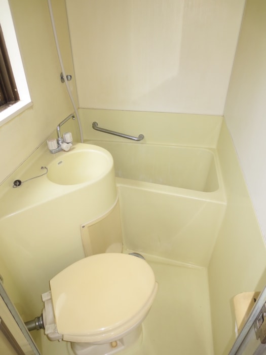 バス／シャワールーム等 関萬ビル