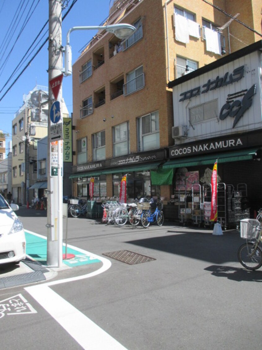 物件(スーパー)まで319m PASEO上野御徒町