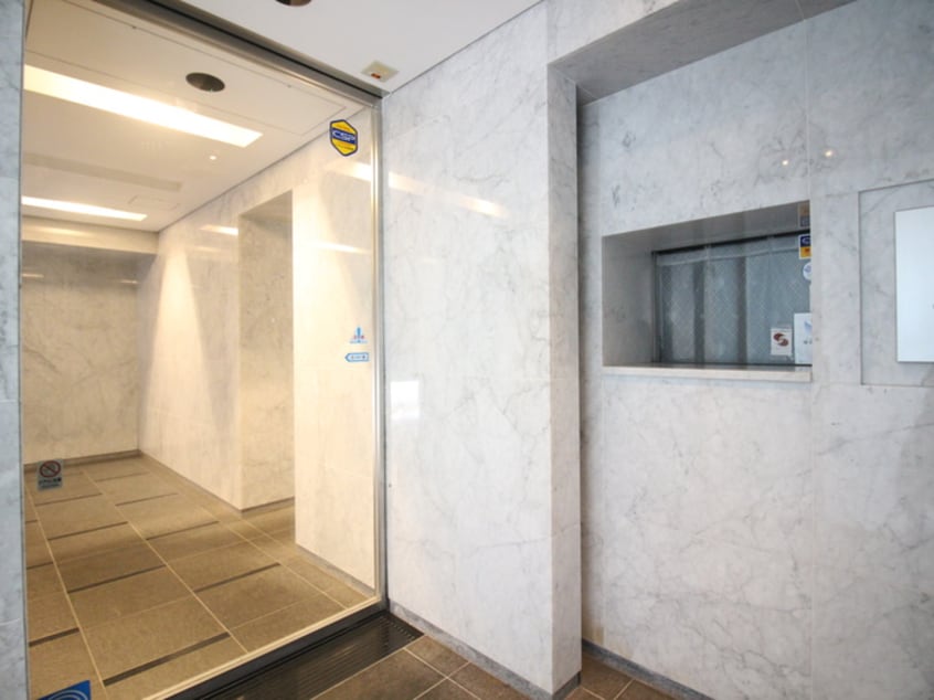 エントランス部分 プライムア－バン四谷外苑東