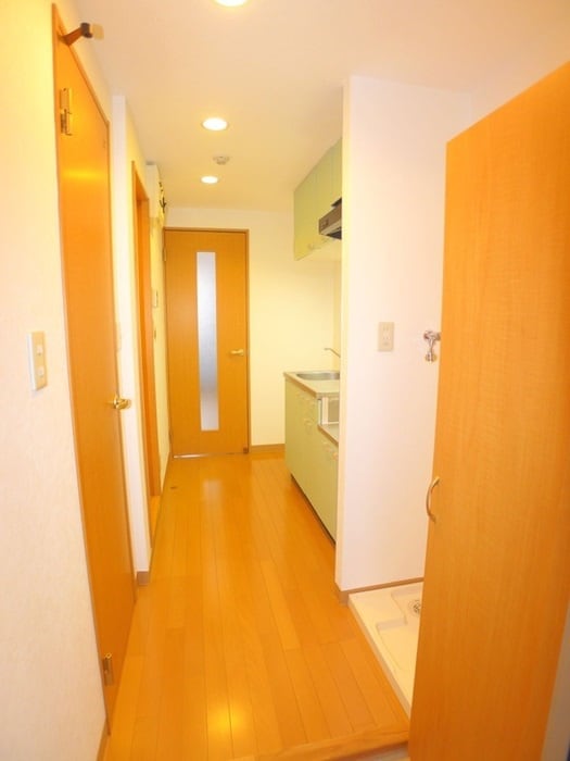 玄関 イ－ストシティタワ－ズ