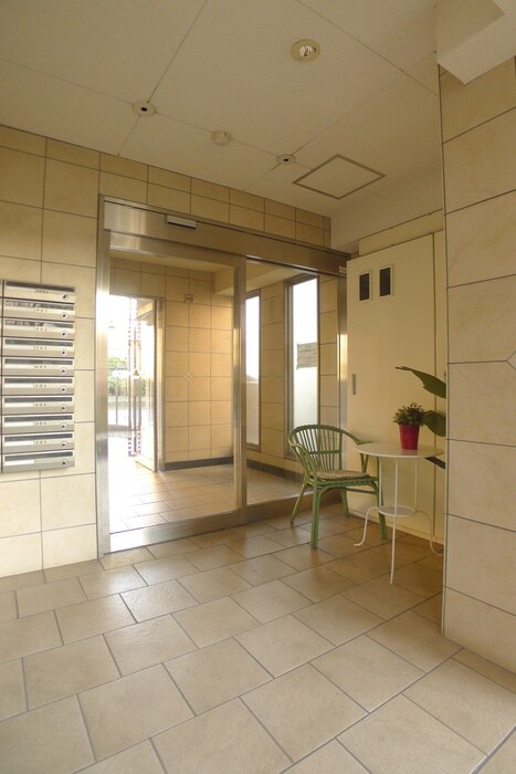 エントランス部分 イ－ストシティタワ－ズ