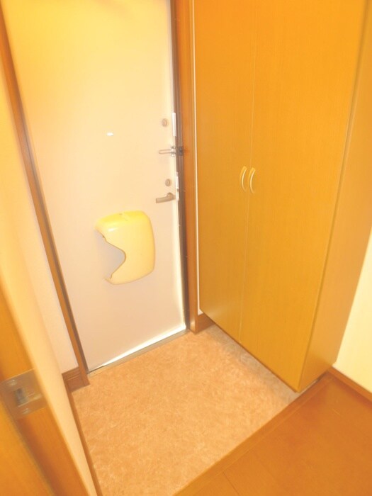 玄関 グランモアA棟