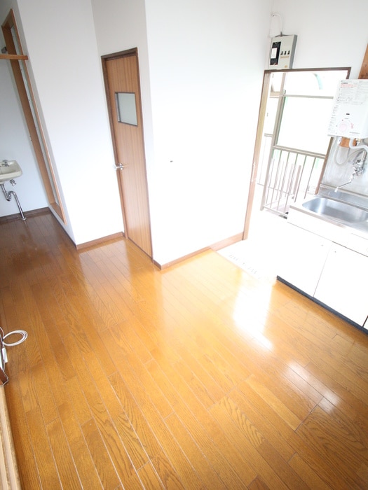 内観写真 コ－ポ林