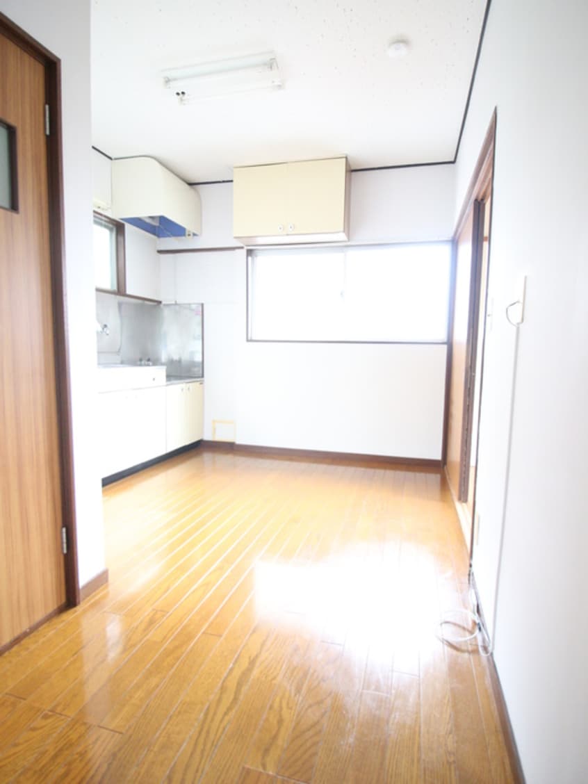 内観写真 コ－ポ林