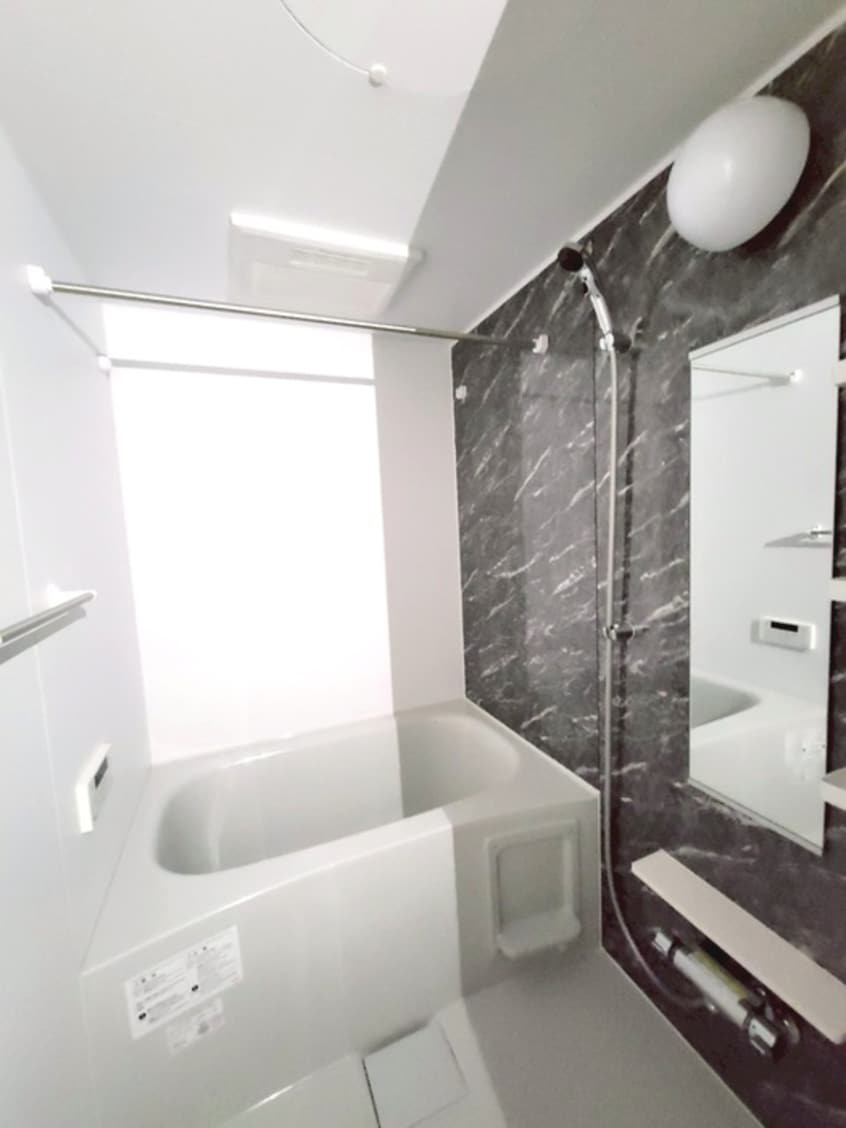 バス／シャワールーム等 ラルーチェゼロ