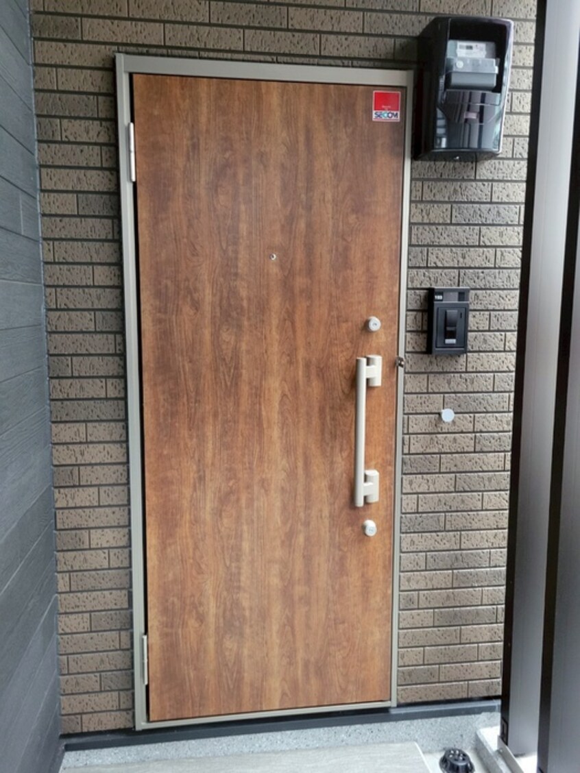 玄関 ラルーチェゼロ