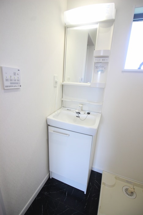 洗面 Len fort 町田