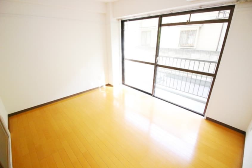 居室 西東ハイツ南野