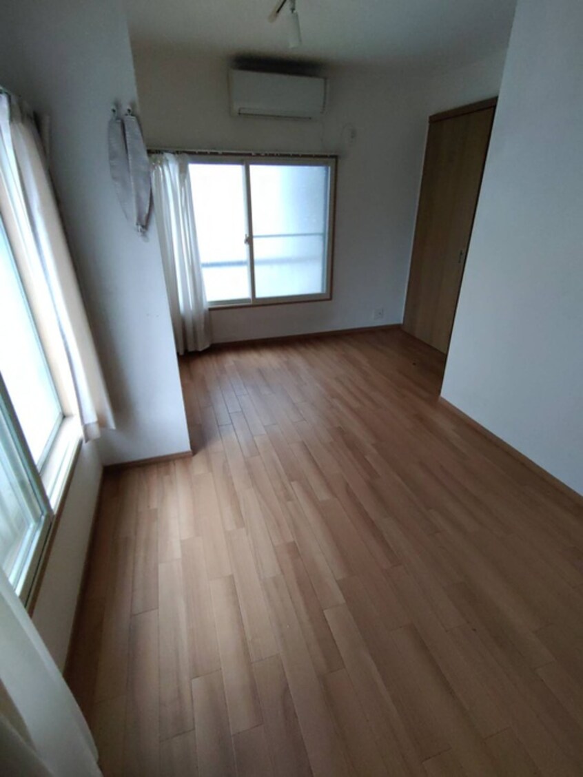 居室 杉並区方南二丁目店舗付住宅