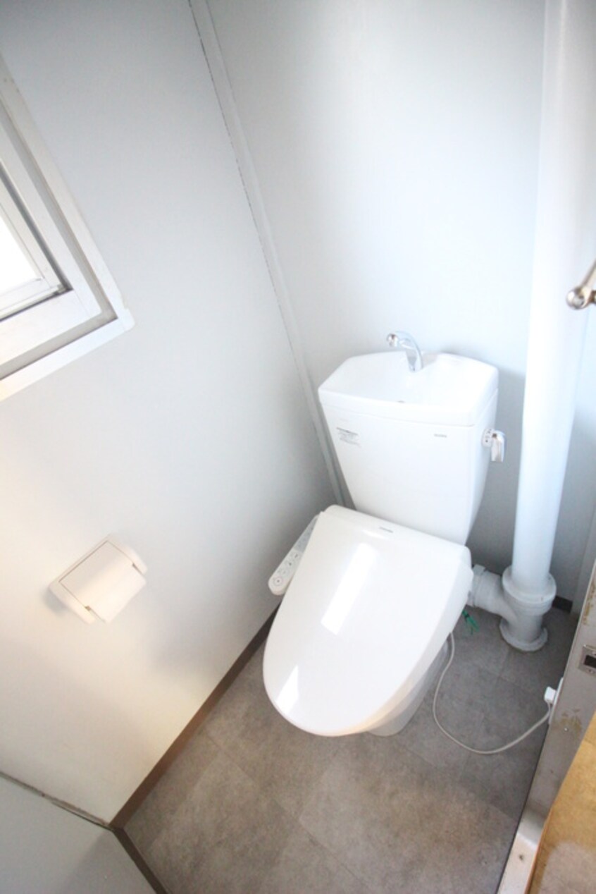 トイレ くずは台団地１０号棟（103）