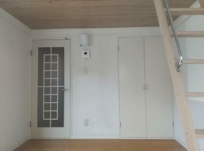 居室 レオパレス三軒茶屋